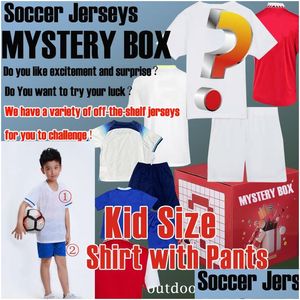 Tenue de yoga 21 22 23 Clearance Mystery Box Box Soccer Jerseys Kids Taille des équipes Nom et numéro Saison Thai Quality A Sale Football SH DHGFH