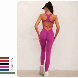 Tenue de yoga Hollow Out Yoga Jumps Cost avec poitrine Butt Scrunch V-Back Sports Bodys Slim Fit Contmy Control Fitness Rompers Activewearl231221