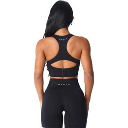 Yoga Outfit Nvgtn Ignite Soutien-gorge sans couture Spandex Top Femme Fitness Élastique Respirant Amélioration de la poitrine Loisirs Sports Sous-vêtements 231115