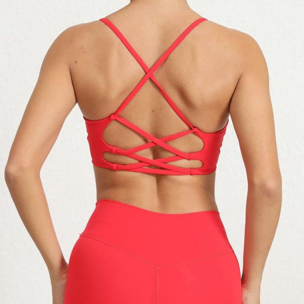 Yoga Outfit Sexy Cross Soutien-gorge de sport sans dos avec tasses Sous-vêtements pour femmes Haut d'entraînement pour vêtements de fitness Sportswear Femme Gym Active Rouge