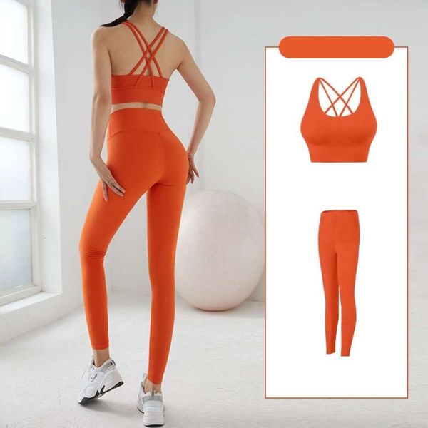 Yoga Outfit Solid Color Gym Fitness Yoga Set Soft Cross Back Sports Soutien-gorge + Leggings Deux pièces Costume Femmes Survêtement Entraînement complet Jog