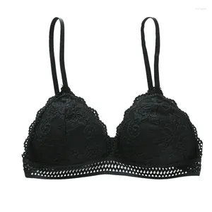 Yoga Outfit Femmes Bralette Français Dentelle Soutien-gorge sans monture Sexy Jarretelles Deep V Triangle Cup Sous-vêtements doux mince sans couture