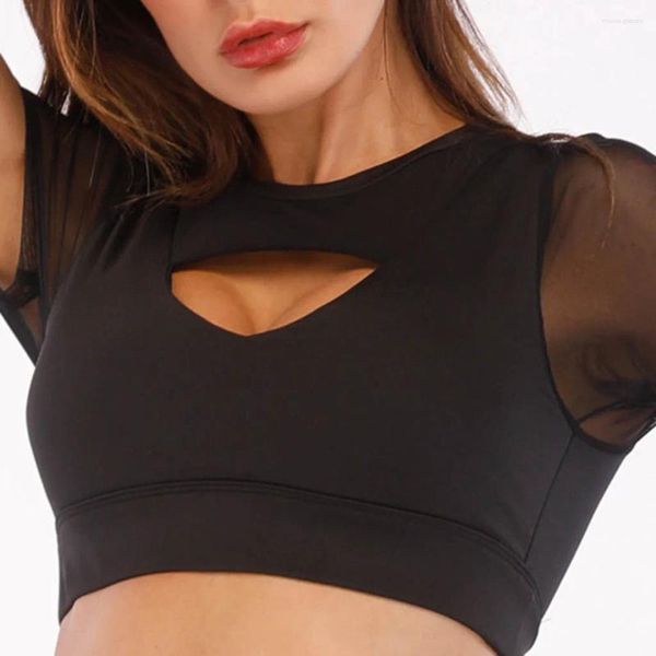 Tenues de yoga Arrivée Top Women Sports Bra Cross Cross Ring Sous -wear Fitness - Tops étanche Feminino