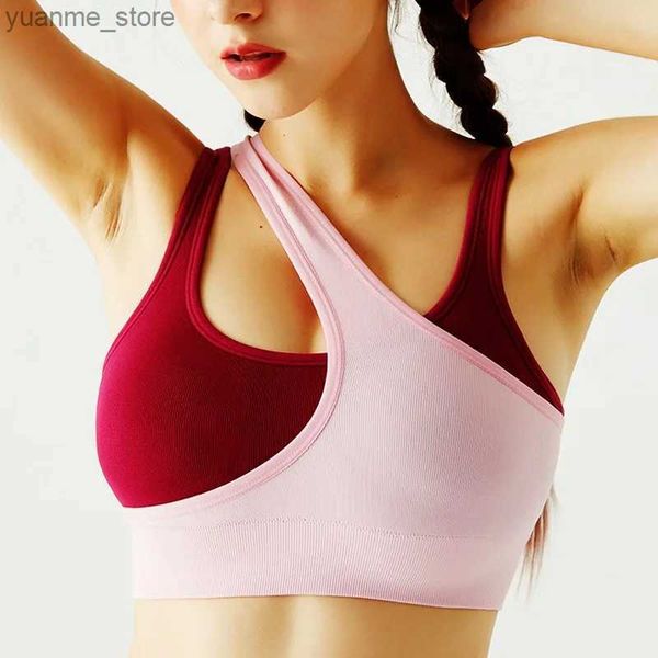 Yoga Tenues Cloud Hide Hot Women Sports Bra Sexy Sexy Yoga Tank Top sous-vêtements Push Up Bras Athletic Vest Gym Girls Fitness Shirtwear Y240410