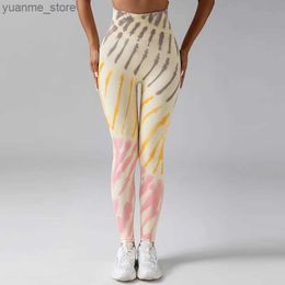 Yoga Tenues de yoga High Elastic Stretch Nude Touch Skin imprimé Gym Fitness High Running Butt Soulting Tie Dye Yoga Pant Y240410