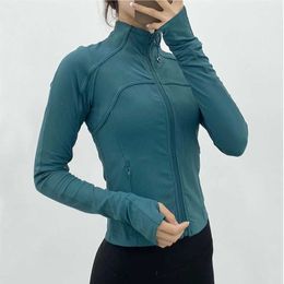 Trajes de yoga con manga larga chaqueta deportiva recortada L-38 Mujeres Fitness Invierno Invierno Top Top Activewear Running Coats Women Mujer