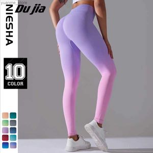 Trajes de yoga Scrunch Butt Leggings sin costuras para mujeres Pantalones de yoga de alta cintura Push Up Gym Gym Tallas Entrenamiento Leggings Sport Women Fitness Y240410