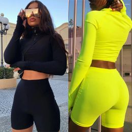 Tenues de yoga Femmes Sexy 2pcs Ensemble Solide à manches longues Crop Tops T-shirt Stretch Shorts Fitness Leggings Gym Athletic Sportswear Costume