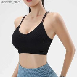 Des tenues de yoga sous-vêtements Womens Yoga Bra Sports Tops Breathable Sexy Gym Jogging Vêtements en plein air Naqiyayabei Y240410