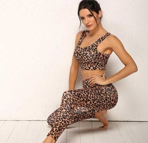 Yoga -outfits vrouwen ingesteld voor pak print 2 actief stuk slijtage kleren tracksuit sportwear gym luipard workout4535281