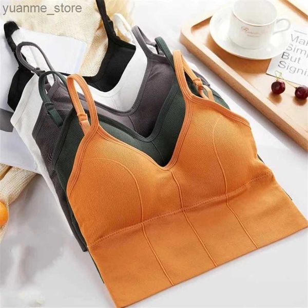 Yoga Tenues pour femmes Top Beau sangle Sports Sports Sports Sports sous-vêtements Push Up Bra Sports Bra Y240410