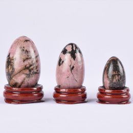 Yoni ei undrilded natuurlijke rhodoliet steen yoni ei met houten base minerale bal kegel oefening bekkenbodem spier vaginale bal