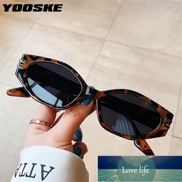 Yooske cat eye zonnebril vrouwen luxe merk reizen kleine zonnebril voor mannen vintage onregelmatige bril zwartgroene veiligheidsbril fabriek prijs expert ontwerpkwaliteit