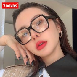 Yoovos Square Women Glazen frame 2023 Men Anti Blue Light Vintage -bril Mode Clear Lens Glazen Optisch spektakelframe230328