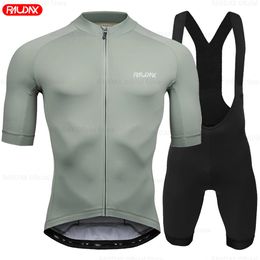 Chemises de vélo pour jeunes hommes été à manches courtes Maillot de cyclisme ensemble Maillot VTT Ropa Ciclismo vêtements de vélo vêtements respirants 240202