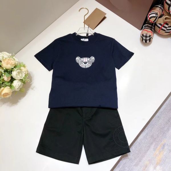 Juvenil Boys Blue Color Camiseta Pantalones Diseñadores Diseñador de ropa Set al por mayor 100-160 cm