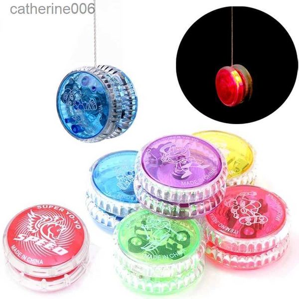 Yoyo LED clignotant magique YoYo Ball classique Puzzle jouets pour enfants anniversaire bébé douche fête faveurs Goodie sac récompenses Pinata FillerL231102