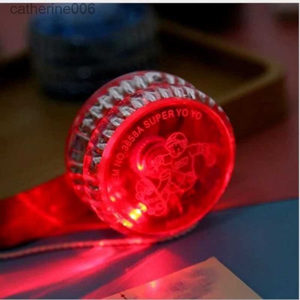 Yoyo LED luminoso de alta velocidad Yoyo niños interesante bola de plástico colorido Flash juguetes niños juego favorito de la infancia GiftsL231103