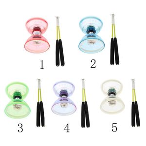 Yoyo Pro Triple roulement moyen 5 pouces chinois Yoyo Diabolo jouet avec lumières bâtons de carbone jeu de cordes différentes couleurs varient 230628