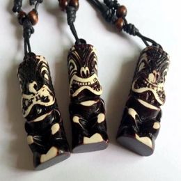 YQTDMY 12 pièces homme bijoux Talisman Imitation TIKI Totem Tribal hawaïen surfeur collier ras du cou cadeau 2261762