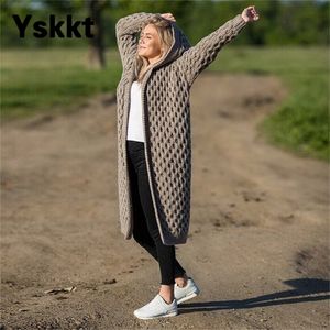 Yskkt Primavera Otoño Cardigans Mujeres Punto Suéter de gran tamaño Ligero Caída Delgada Casual Suéteres largos con capucha Rosa Amarillo 210204