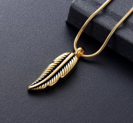 Z929 Gold Color Feather Design roestvrijstalen crematie sieraden voor huisdier Ashes Memorial Urn Keepsake sieradentrechter en GI7805163