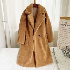 ZADORIN hiver épais chaud solide Teddy manteau femmes haute rue surdimensionné rose fausse fourrure d'agneau manteau dames longue fausse fourrure veste 211019