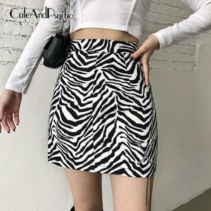 Zebra bedrukte y2k mini-rokken voor vrouwen sexy magere Koreaanse stijl A-lijn rok elegante esthetische 90s korte rokken cuteandpSscho y0824