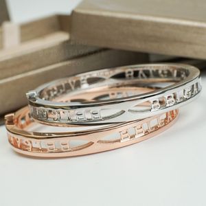 zero1 Ronde holle Snake bone designer enkele armband voor vrouw Verguld 18K voor man hoogste tegenkwaliteit klassieke stijl Nooit vervagen jubileumcadeau 004