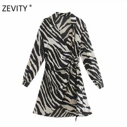 Zevity Femmes Vintage Texture Animale Imprimer Ceintures Mini Robe Femme Manches Chauve-Souris Kimono Robe Chic Casual Robes Slim DS4266 211206