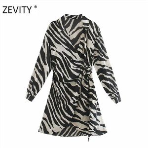 Zevity Femmes Vintage Texture Animale Imprimer Ceintures Mini Robe Femme Manches Chauve-Souris Kimono Robe Chic Casual Robes Slim DS4266 210806