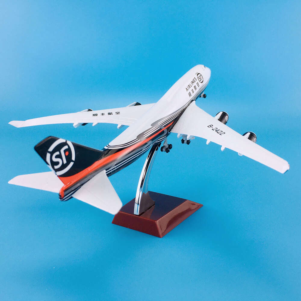 Materiał sojusznika cynku 1: 350 20 cm z kółkami samolotami samolotami Boeing B747-400 SHUNFENG Airlines Model samolotu