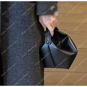 Zipper 2024 TOTE TOTE LE LUXURES Sacs de marque de couleur authentique sacs à main pour femmes en cuir solide