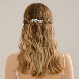 Cape de cabello de cabello de circón Bowknot para el cabello rizado de las mujeres con flequillo en el clip lateral luz de lujo de diamante de diamante
