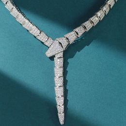 Zircon Diamond Stone large ou mince Collier de tour de cou serpent Boucles d'oreilles Braceles Bonnes Femme Femme Designer de luxe Bijoux plaqué or 240507