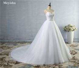 ZJ9046 2021 Vestidos de novia de encaje blanco marfil con tren para novias Diseño elegante Tamaño 2-26w