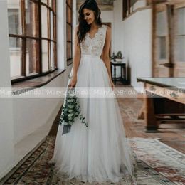 ZJ9242 Robes De Mariée En Dentelle Élégant Col En V Sans Manches Doux Tulle Dos Nu Plage Boho Robes De Mariée Sur Mesure