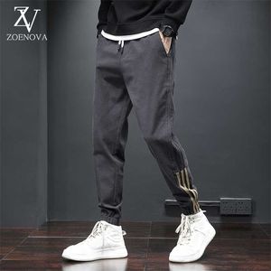 Zoenova coton rayé sarouel hommes pantalons décontractés pantalons de mode mâle streetwear hommes joggeurs hiver homme pantalon m-4xl 211201