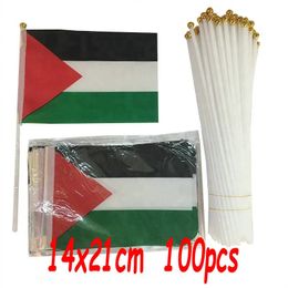 ZXZ 100PCS Palestine Frappe d'agitation à la main 14 * 21cm Polyester PE Pale Palestine Flag à main avec drapeau en plastique 240513